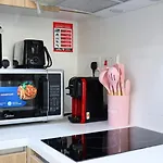 City Chic Elegant 1Br Apartment In Masdar City